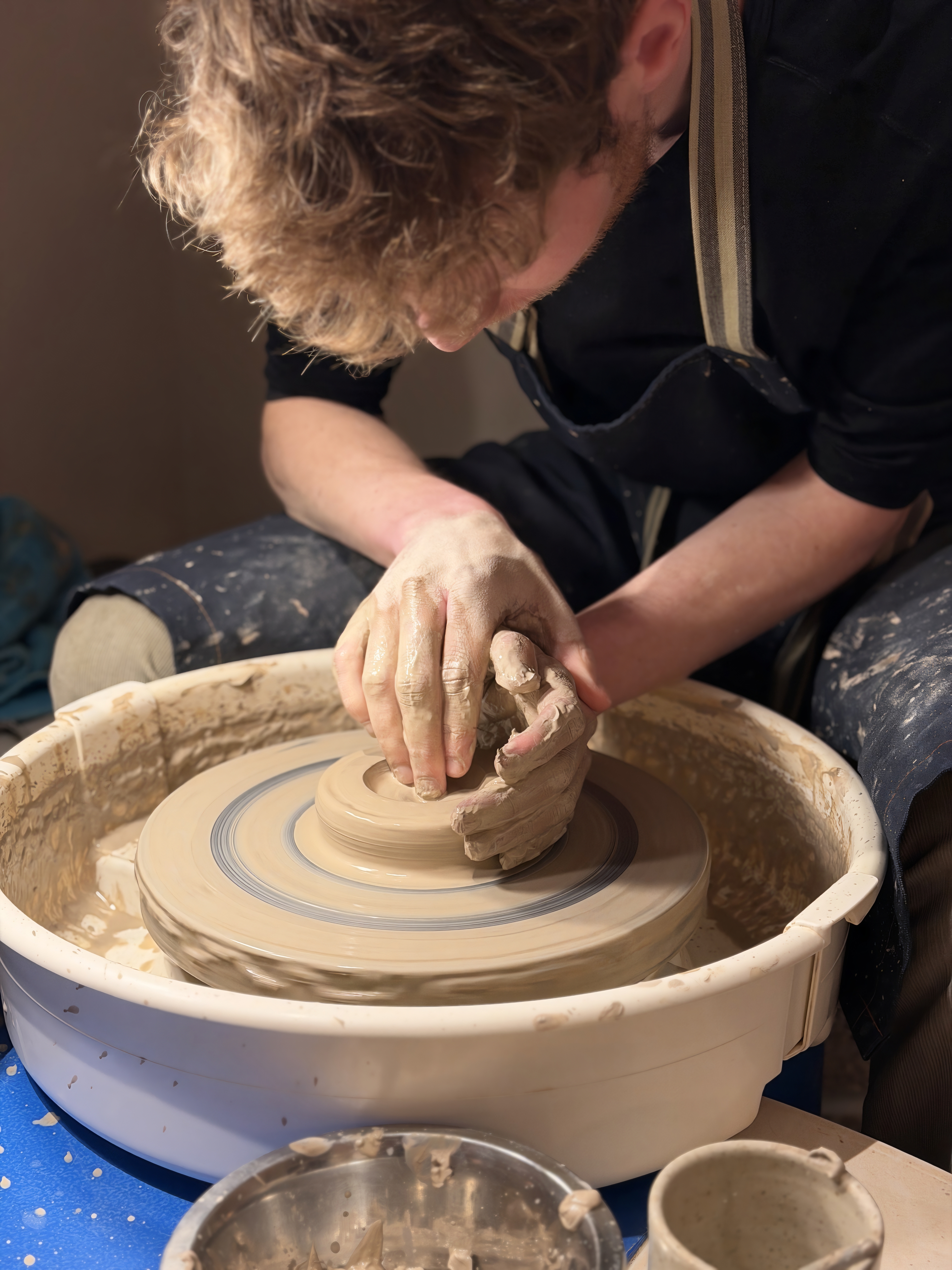 Montée d'un vase au tour
